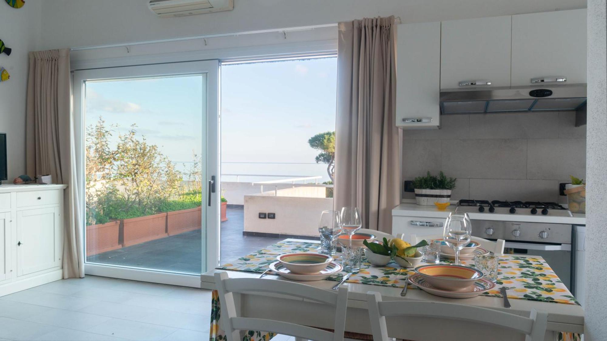 La Casa Sul Mare Apartment Cala Liberotto Luaran gambar